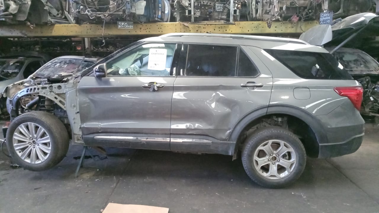  Ford EXPLORER 2016    EN DESARME
